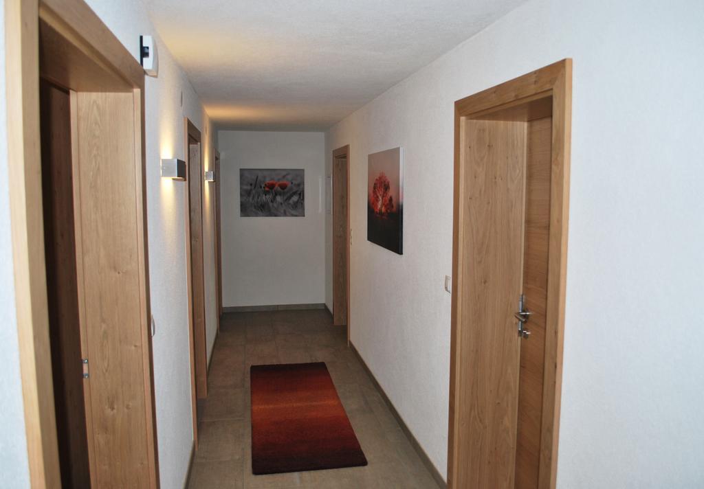 Ferienwohnung Nuener Grins Exterior foto